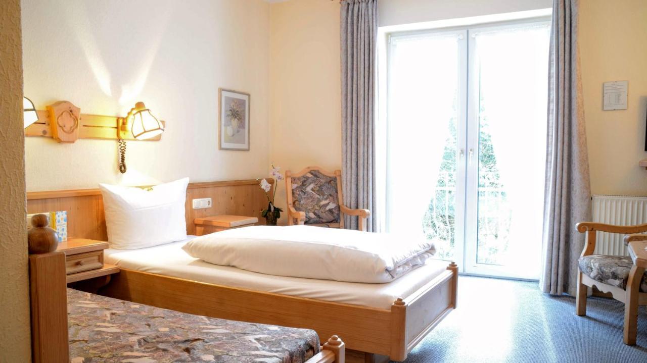 Waldhotel Twiehaus Garni Lubeck Ngoại thất bức ảnh