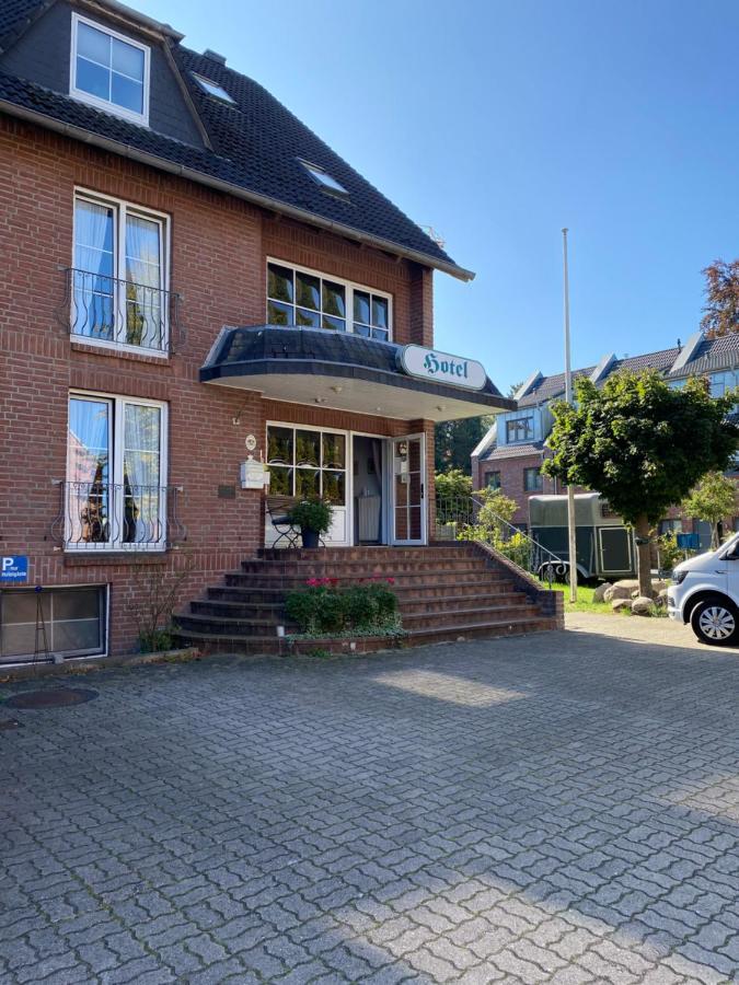 Waldhotel Twiehaus Garni Lubeck Ngoại thất bức ảnh